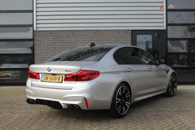 BMW M5 (2018) thumbnail 4