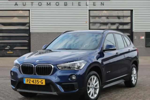 BMW X1 (2017) thumbnail 1