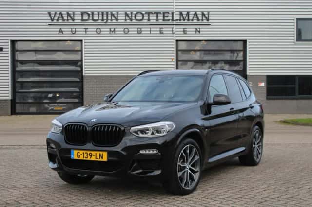 BMW X3 (2019) thumbnail 2