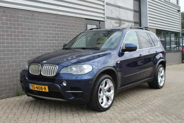 BMW X5 (2011) thumbnail 5