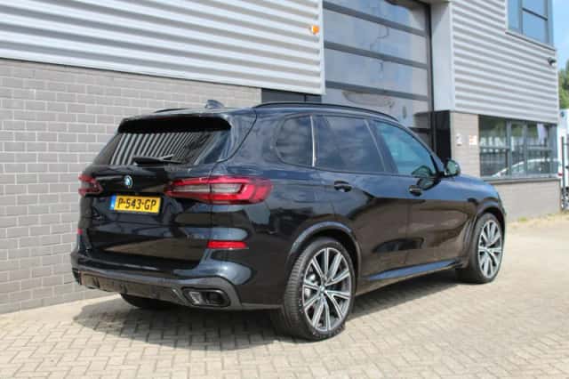 BMW X5 (2021) thumbnail 5
