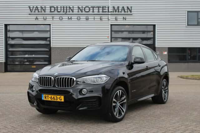 BMW X6 (2017) thumbnail 2