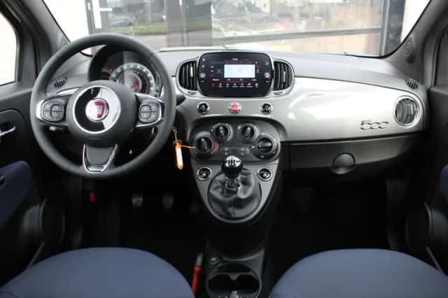 Fiat 500 (2022) thumbnail 3