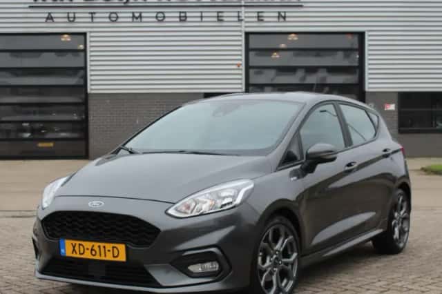 Ford Fiesta (2018) thumbnail 1