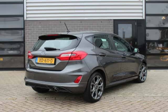 Ford Fiesta (2018) thumbnail 4