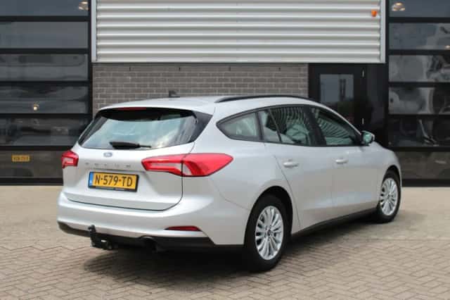 Ford Focus (2020) thumbnail 4