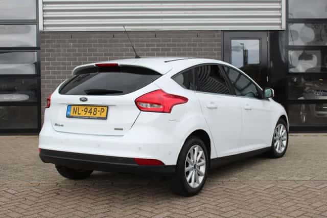 Ford Focus (2017) thumbnail 4