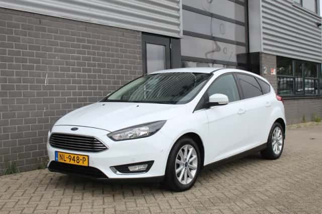 Ford Focus (2017) thumbnail 5