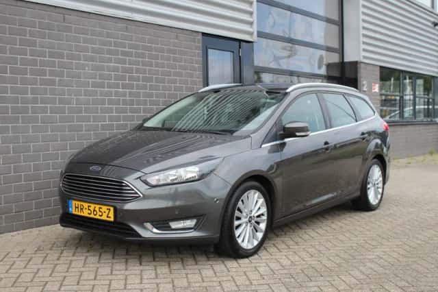 Ford Focus (2015) thumbnail 5