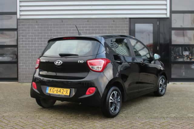 Hyundai i10 (2017) thumbnail 4