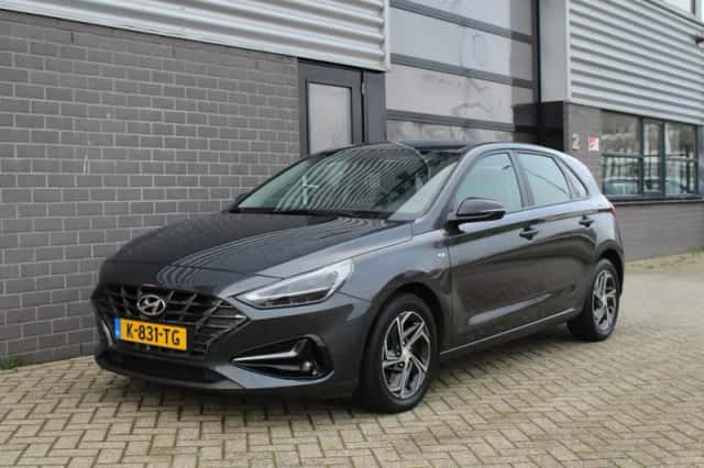 Hyundai i30 (2021) thumbnail 5