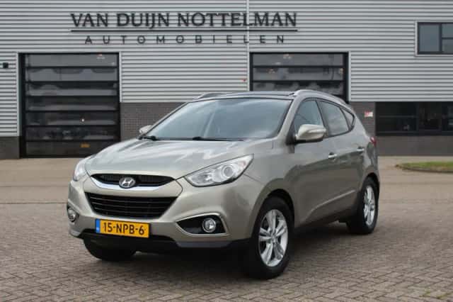 Hyundai ix35 (2010) thumbnail 2