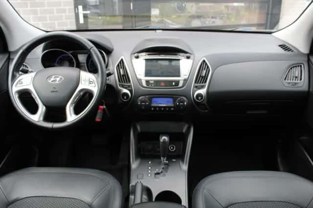 Hyundai ix35 (2010) thumbnail 3