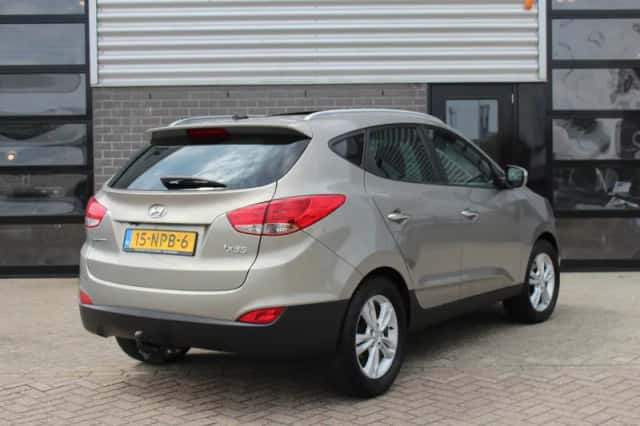 Hyundai ix35 (2010) thumbnail 4