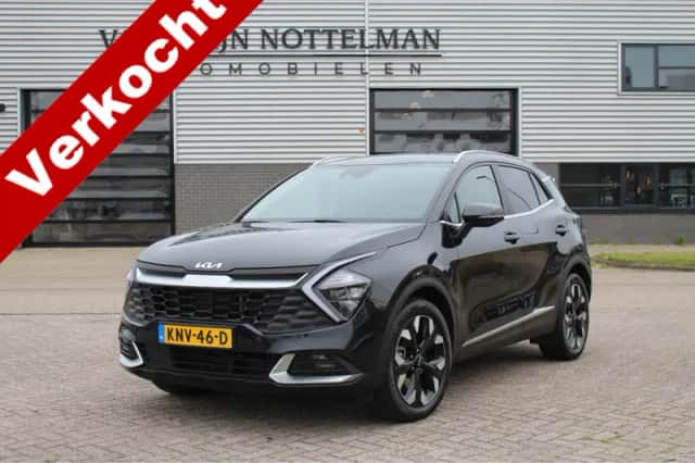Kia Sportage (2022) thumbnail 2