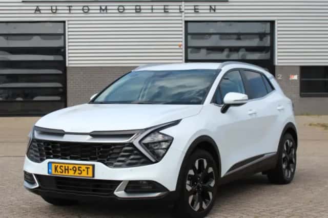 Kia Sportage (2022) thumbnail 1