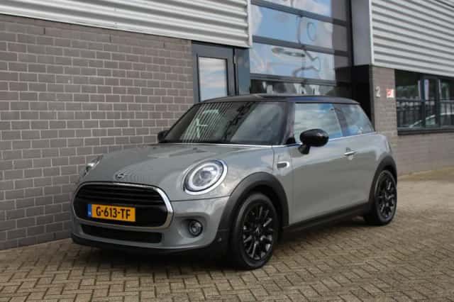 MINI Cooper (2019) thumbnail 4