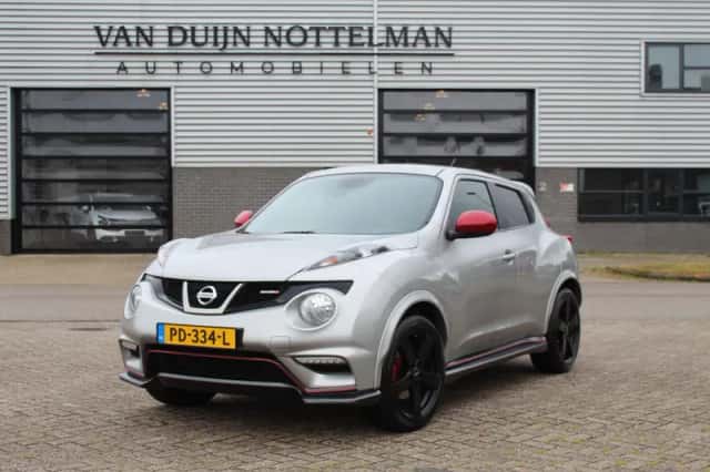 Nissan Juke (2013) thumbnail 2