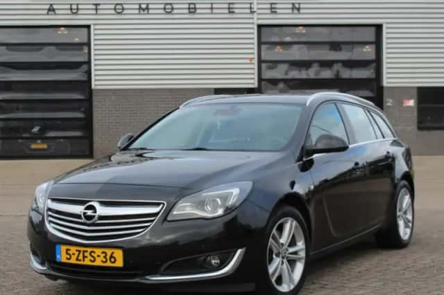 Opel Insignia (2015) thumbnail 1