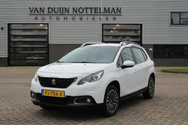 Peugeot 2008 (2017) thumbnail 2