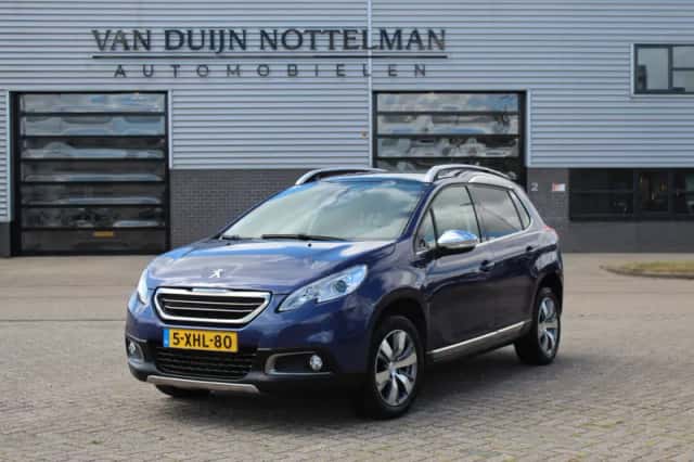 Peugeot 2008 (2014) thumbnail 2