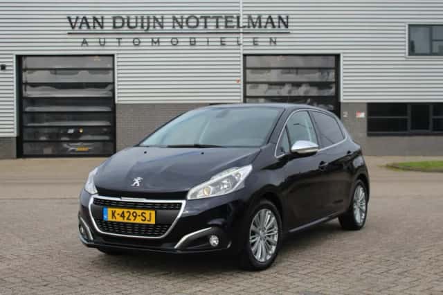 Peugeot 208 (2019) thumbnail 2