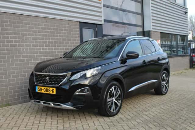 Peugeot 3008 (2018) thumbnail 5