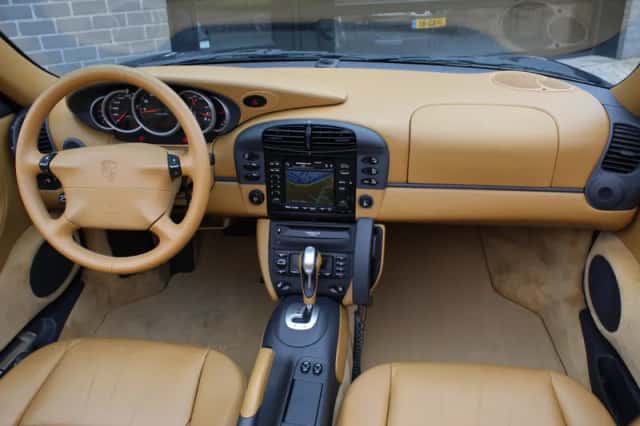 Porsche 911 (1998) thumbnail 2