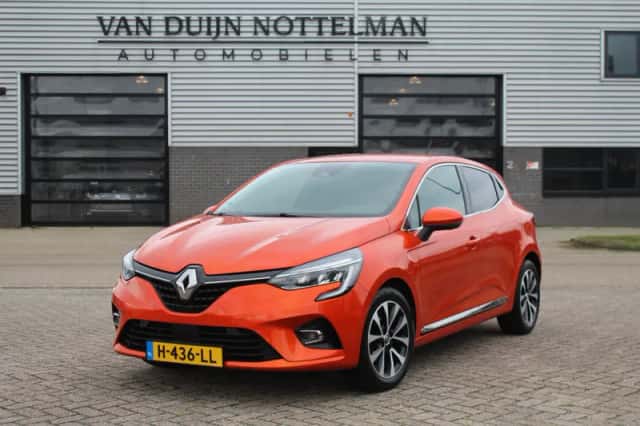 Renault Clio (2019) thumbnail 2