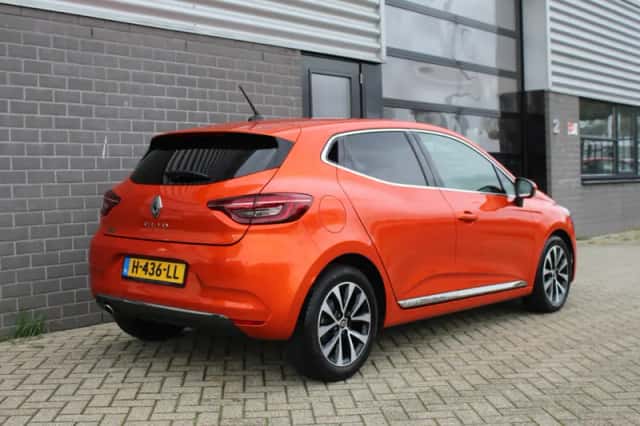 Renault Clio (2019) thumbnail 6