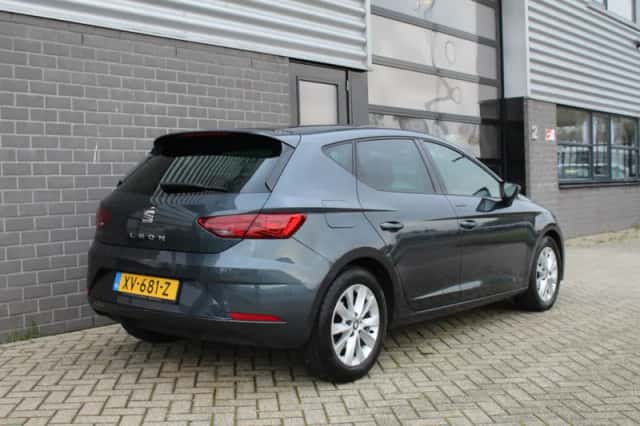 SEAT Leon (2019) thumbnail 6