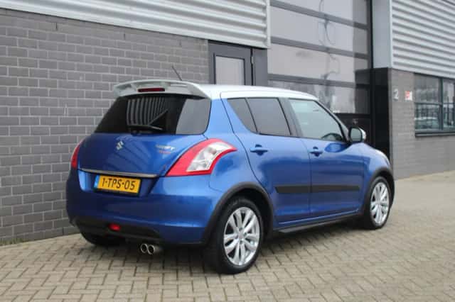 Suzuki Swift (2014) thumbnail 6