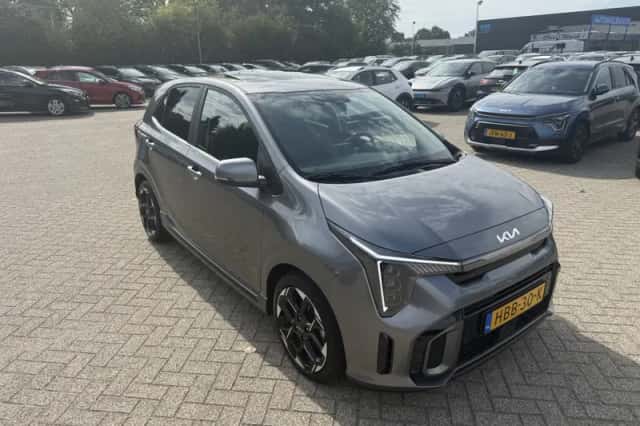 Kia Picanto (2025) thumbnail 5