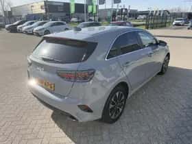 Kia Ceed (2025) thumbnail 5