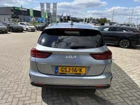 Kia Ceed Sportswagon (2024) thumbnail 9
