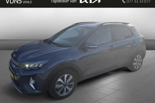 Kia Stonic (2025) thumbnail 1