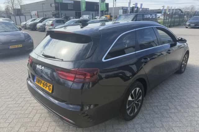 Kia Ceed Sportswagon (2025) thumbnail 5