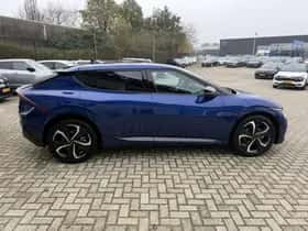Kia EV6 (2024) thumbnail 4