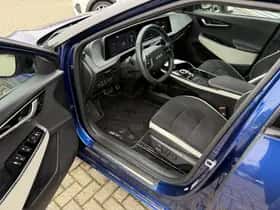 Kia EV6 (2024) thumbnail 7