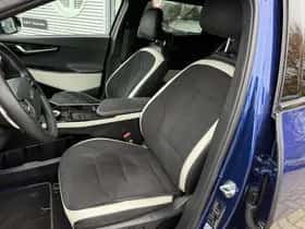Kia EV6 (2024) thumbnail 8