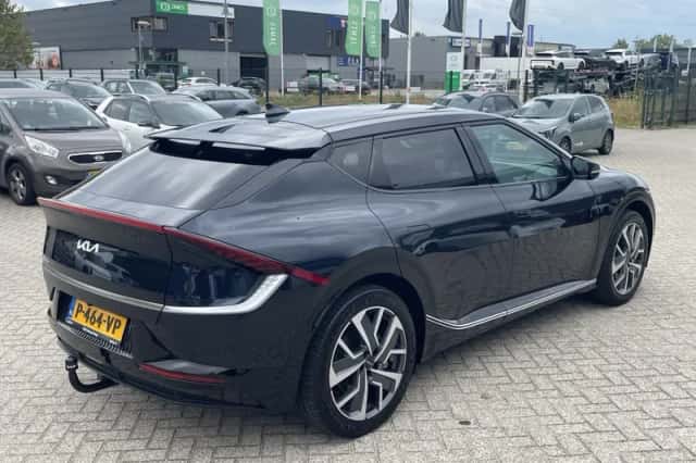 Kia EV6 (2022) thumbnail 6