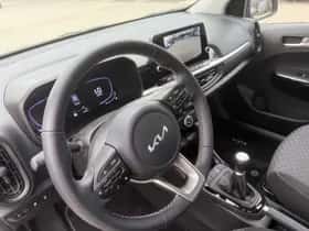 Kia Picanto (2025) thumbnail 11