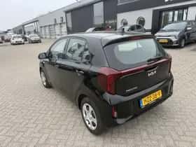 Kia Picanto (2025) thumbnail 5