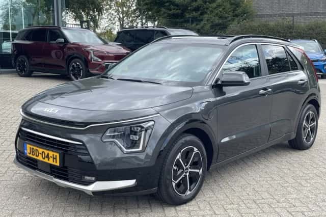 Kia Niro (2025) thumbnail 2