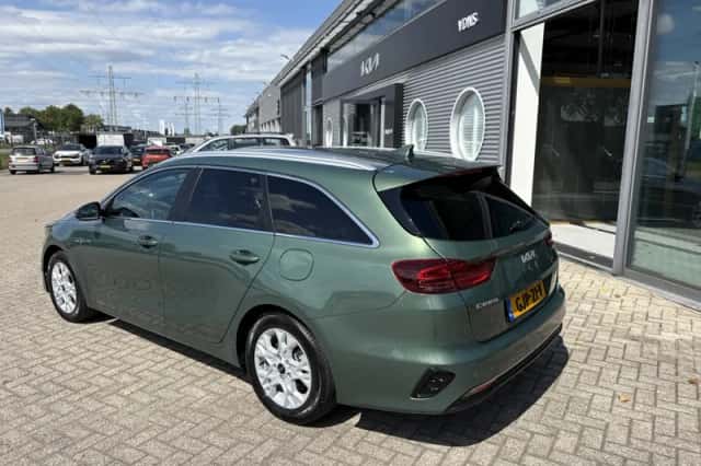 Kia Ceed Sportswagon (2024) thumbnail 5