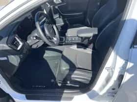 Kia Ceed Sportswagon (2024) thumbnail 8