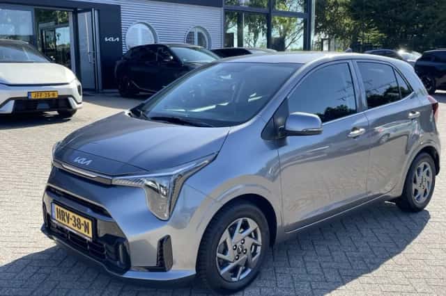 Kia Picanto (2025) thumbnail 2