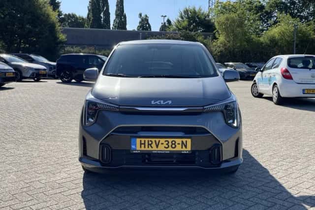 Kia Picanto (2025) thumbnail 3