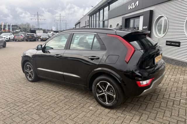 Kia Niro (2024) thumbnail 5