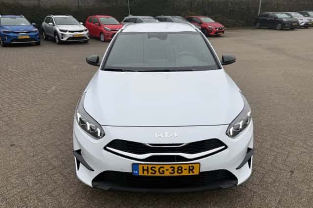 Kia Ceed Sportswagon (2025) thumbnail 6